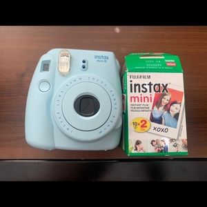 BLUE INSTAX FUJIFILM POLAROID CAMERA